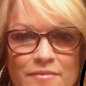 Meet your Posher, Cyndi